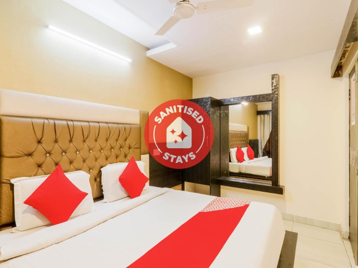 Oyo 79765 Hotel Samrat Лакнау Екстериор снимка